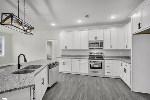 2460 E Tyger Bridge Rd, Greer, SC 29651 photo 7