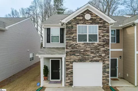 1434 Bella Grace Ct, Boiling Springs, SC 29316