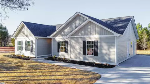 611 Bethlehem Ridge Rd, Pickens, SC 29671