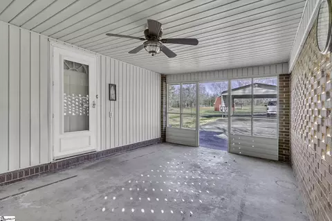 108 Colonial Dr, Pelzer, SC 29669 photo 22
