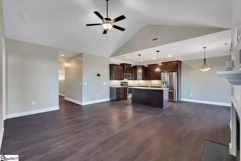 126 Bellview Cir, Pelzer, SC 29669 photo 4