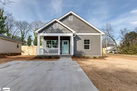 7 Vermont St, Greenville, SC 29611
