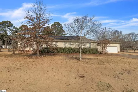 504 Mellwood Dr, Piedmont, SC 29673