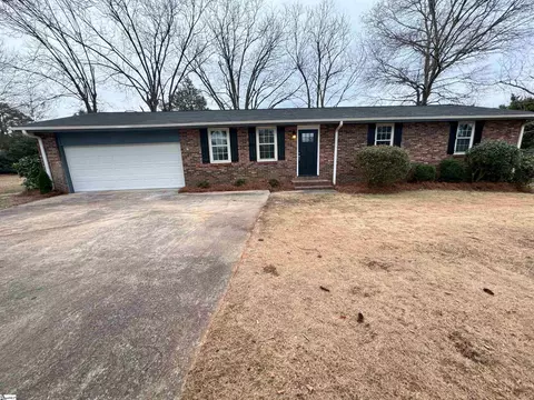211 651 Hwy, Fountain Inn, SC 29644