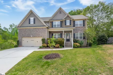 34 Crossbrook Way, Simpsonville, SC 29681