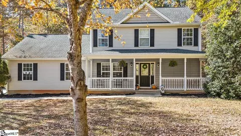 19 Paddle Pond Pl, Greer, SC 29651