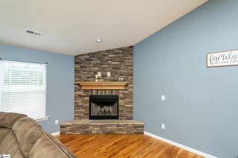 3380 Earls Bridge Rd, Easley, SC 29640 photo 9