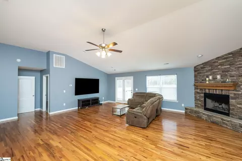 3380 Earls Bridge Rd, Easley, SC 29640 photo 7