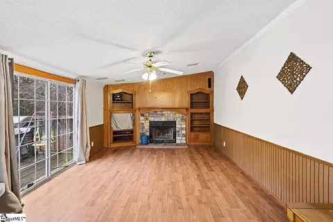 28 Robin Ln, Waterloo, SC 29384 photo 4