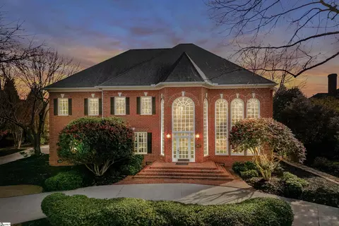 12 Pristine Dr, Greer, SC 29650
