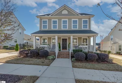 326 Algonquin Trl, Greenville, SC 29607