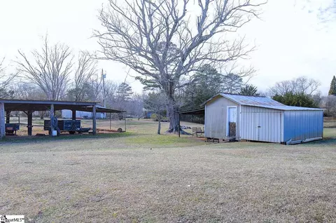 240 Hendricks Rd, Pickens, SC 29671 photo 38