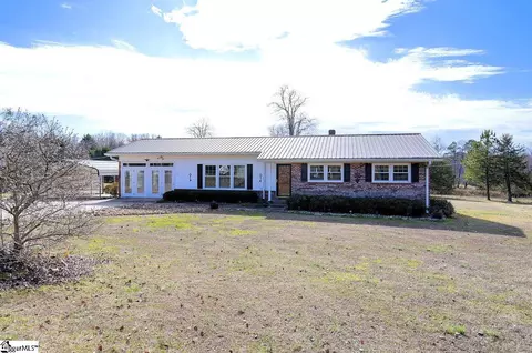 240 Hendricks Rd, Pickens, SC 29671