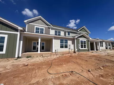 7 Hensley Rd, Greenville, SC 29607
