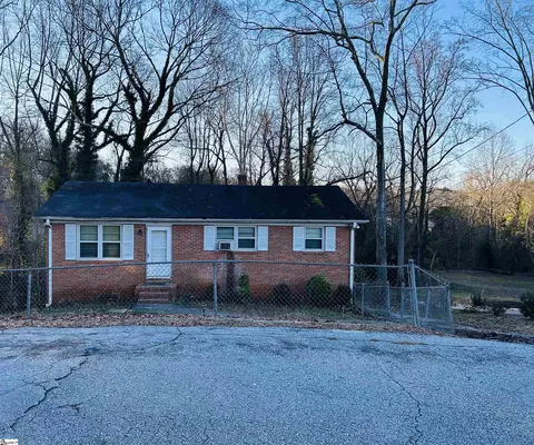 131 Catlin Cir, Greenville, SC 29607