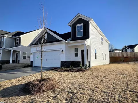 702 Spring Orchard Dr, Lyman, SC 29365