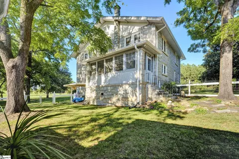 233 Thomas Mill Rd, Easley, SC 29640 photo 4