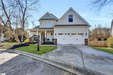 58 Verona Cir, Simpsonville, SC 29681