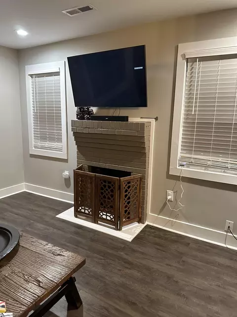 206 W 3rd Ave, Easley, SC 29640 photo 10
