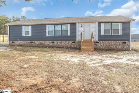 2410 Cowens Bridge Rd, Gray Court, SC 29645
