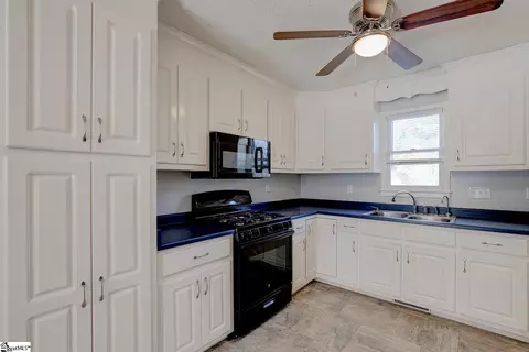 230 Pine Knoll Dr, Easley, SC 29642 photo 11