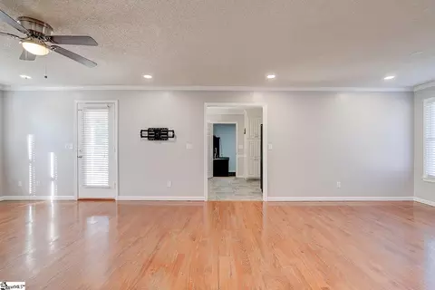 230 Pine Knoll Dr, Easley, SC 29642 photo 5