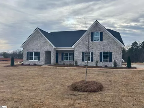 48 Wofford Rd, Taylors, SC 29687