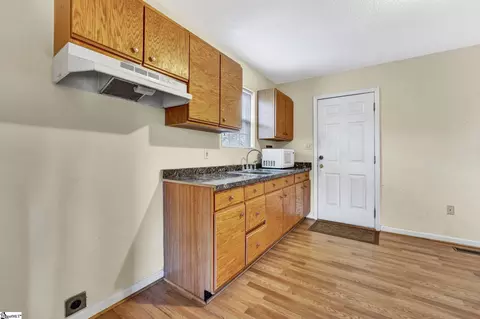 141 Loftis Dr, Pelzer, SC 29669 photo 8