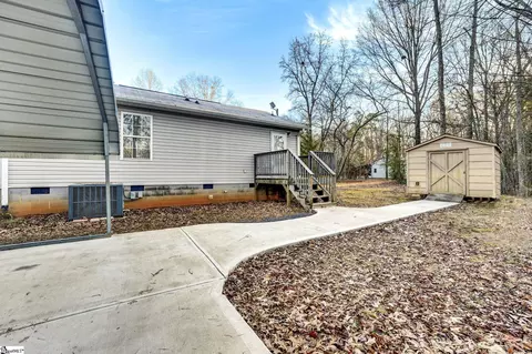 141 Loftis Dr, Pelzer, SC 29669 photo 20