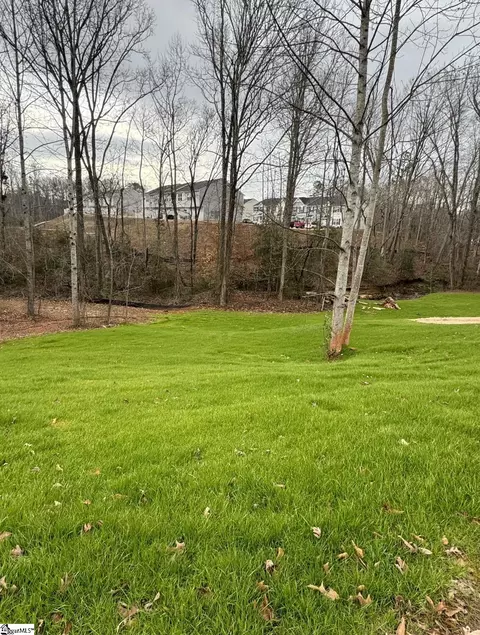 146 Fox Run Cir, Greer, SC 29651