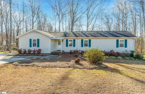 1102 Brentwood Way, Simpsonville, SC 29680