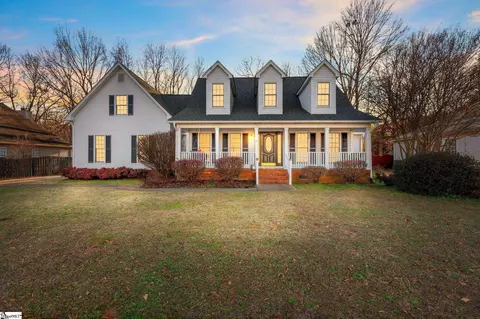 100 Trotters Ridge Ln, Simpsonville, SC 29681