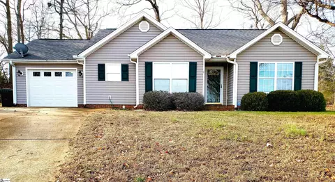 6 Wood Spring Ct, Greer, SC 29651
