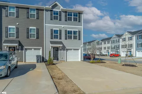 200 Maple Forge Trl, Greenville, SC 29617