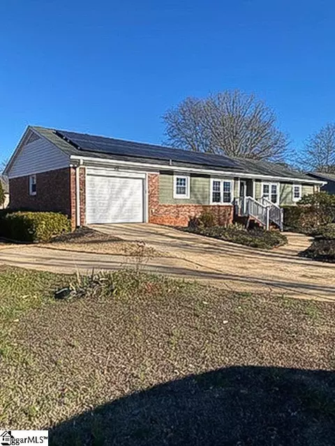 507 Berea Forest Cir, Greenville, SC 29617