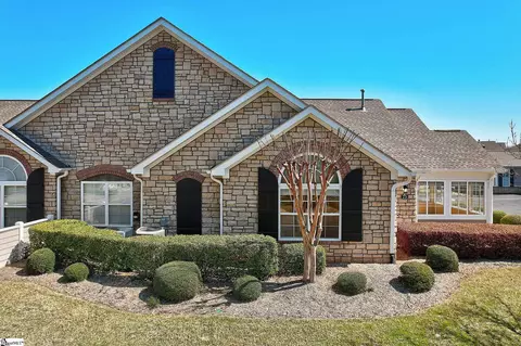 73 Fudora Cir, Simpsonville, SC 29681