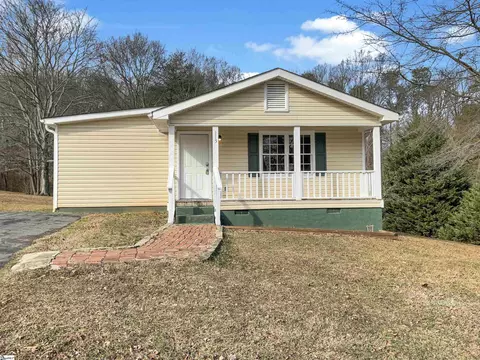 115 Denali St, Inman, SC 29349
