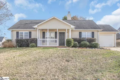 10 Trumpeter Ln, Simpsonville, SC 29680