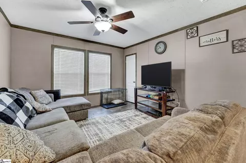 888 Dillard Rd, Waterloo, SC 29384 photo 13