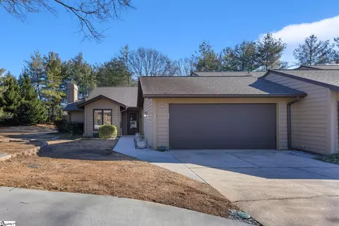 606 Tanager Ct, Greer, SC 29650