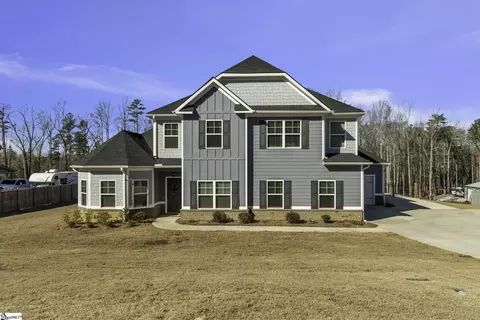 240 White Lillie Farm Rd, Moore, SC 29369