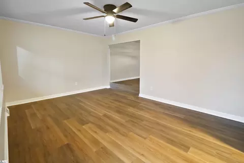 106 Longview Ter, Easley, SC 29642 photo 3