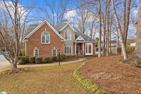 218 Brushy Meadows Dr, Greer, SC 29650