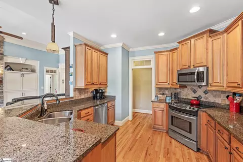 115 Elevation Ct, Greer, SC 29651 photo 12