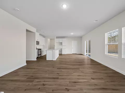 721 Treeline Rd, Moore, SC 29369 photo 6