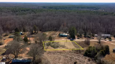 605 Farmer St, Starr, SC 29684 photo 13