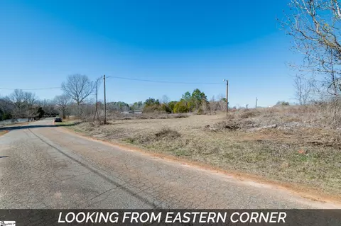 605 Farmer St, Starr, SC 29684 photo 22