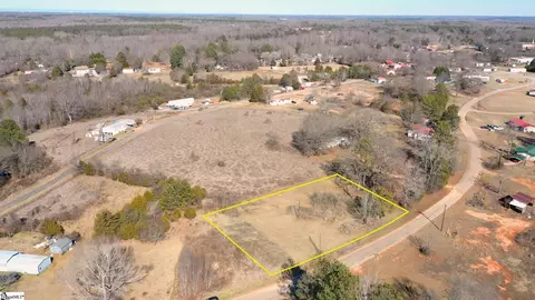 605 Farmer St, Starr, SC 29684 photo 17