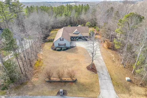 195 Pheasant Way, Fountain Inn, SC 29644