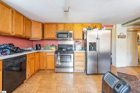 678 White Plains Rd, Gaffney, SC 29340 photo 6